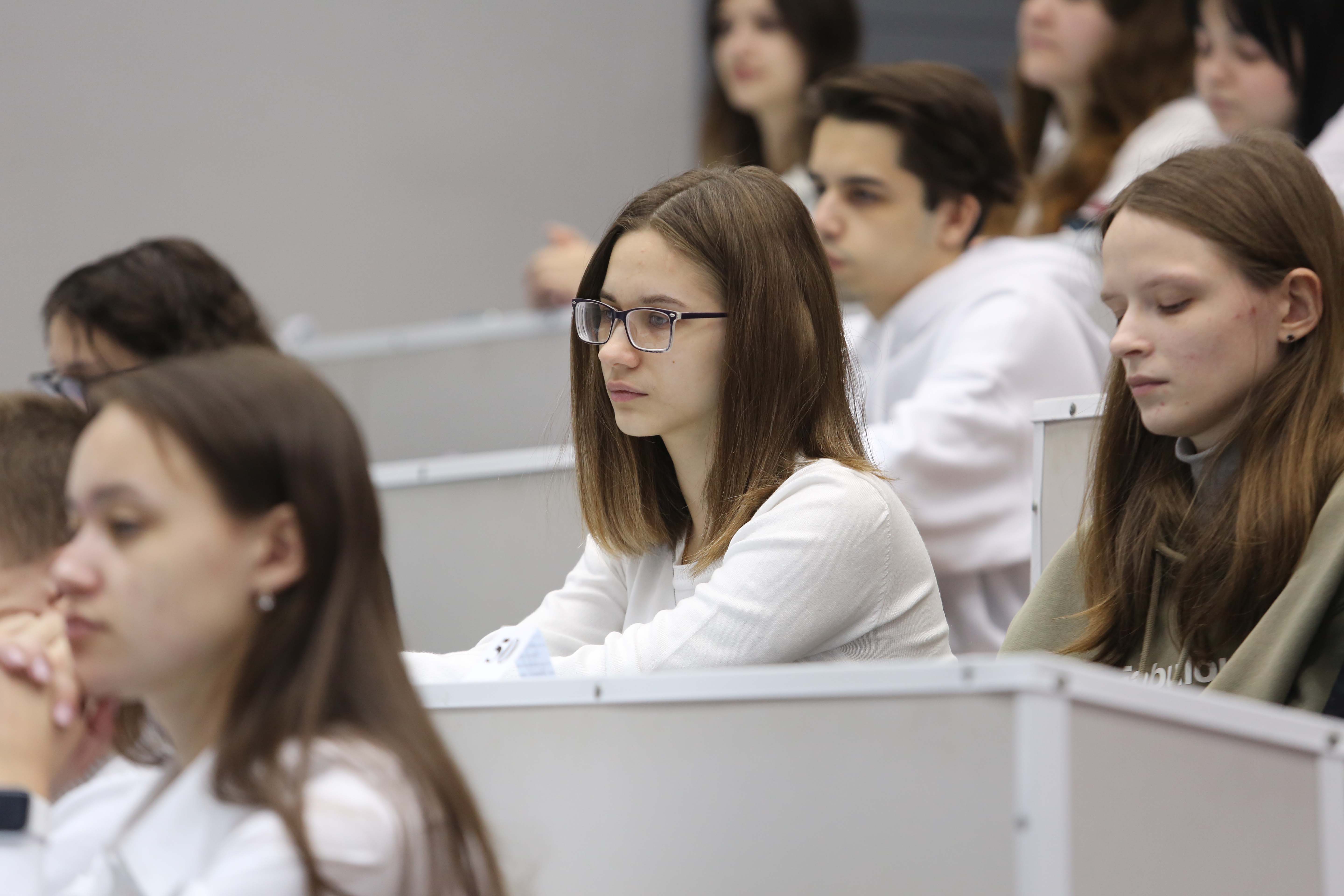 Приглашаем на групповые курсы сербского языка