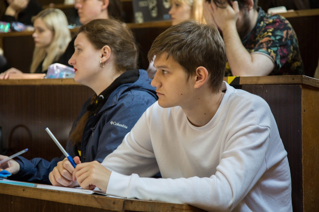 Первые шаги к профессиональным компетенциям Цифровой кафедры