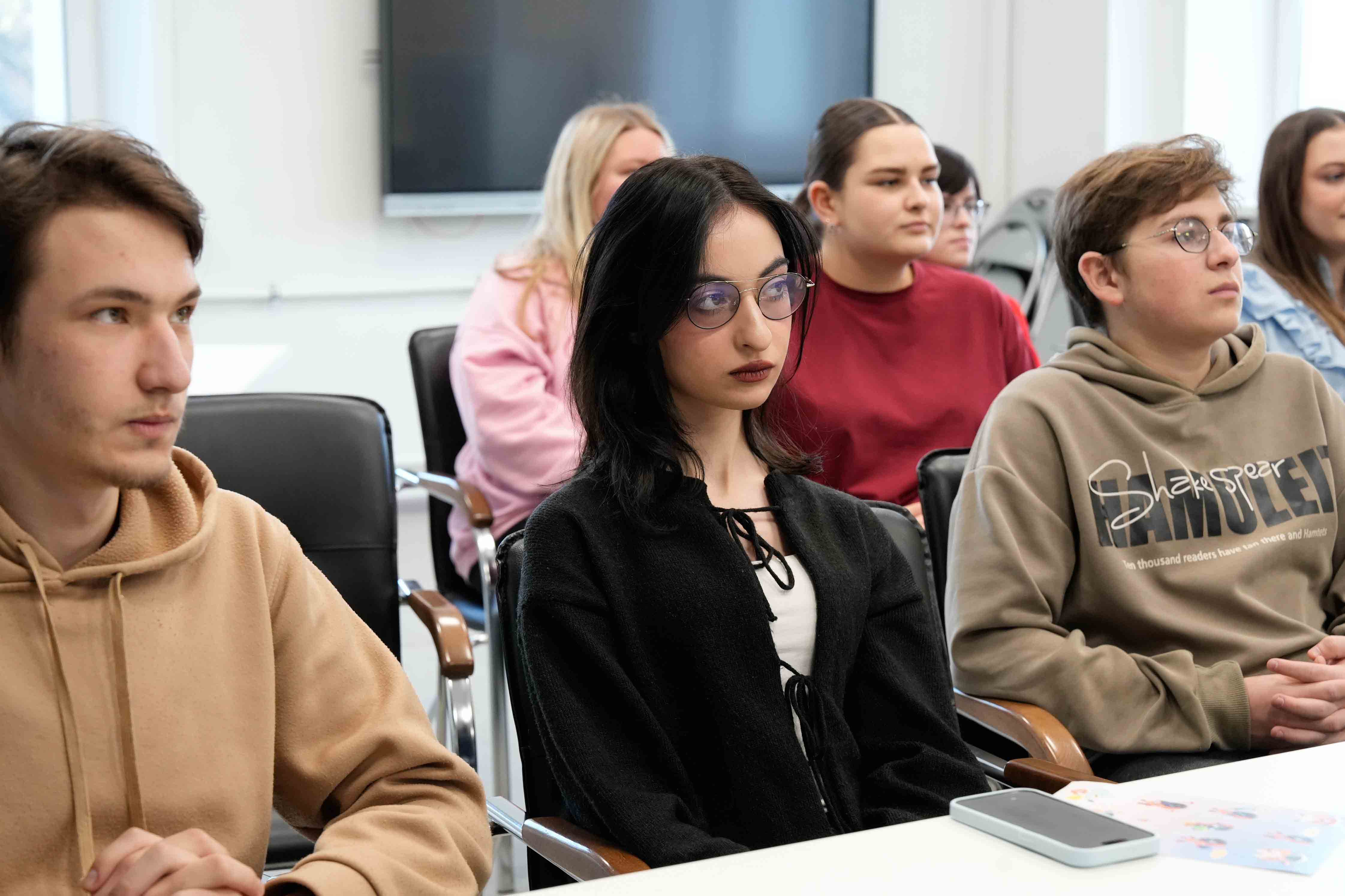 Финальные защиты прошли