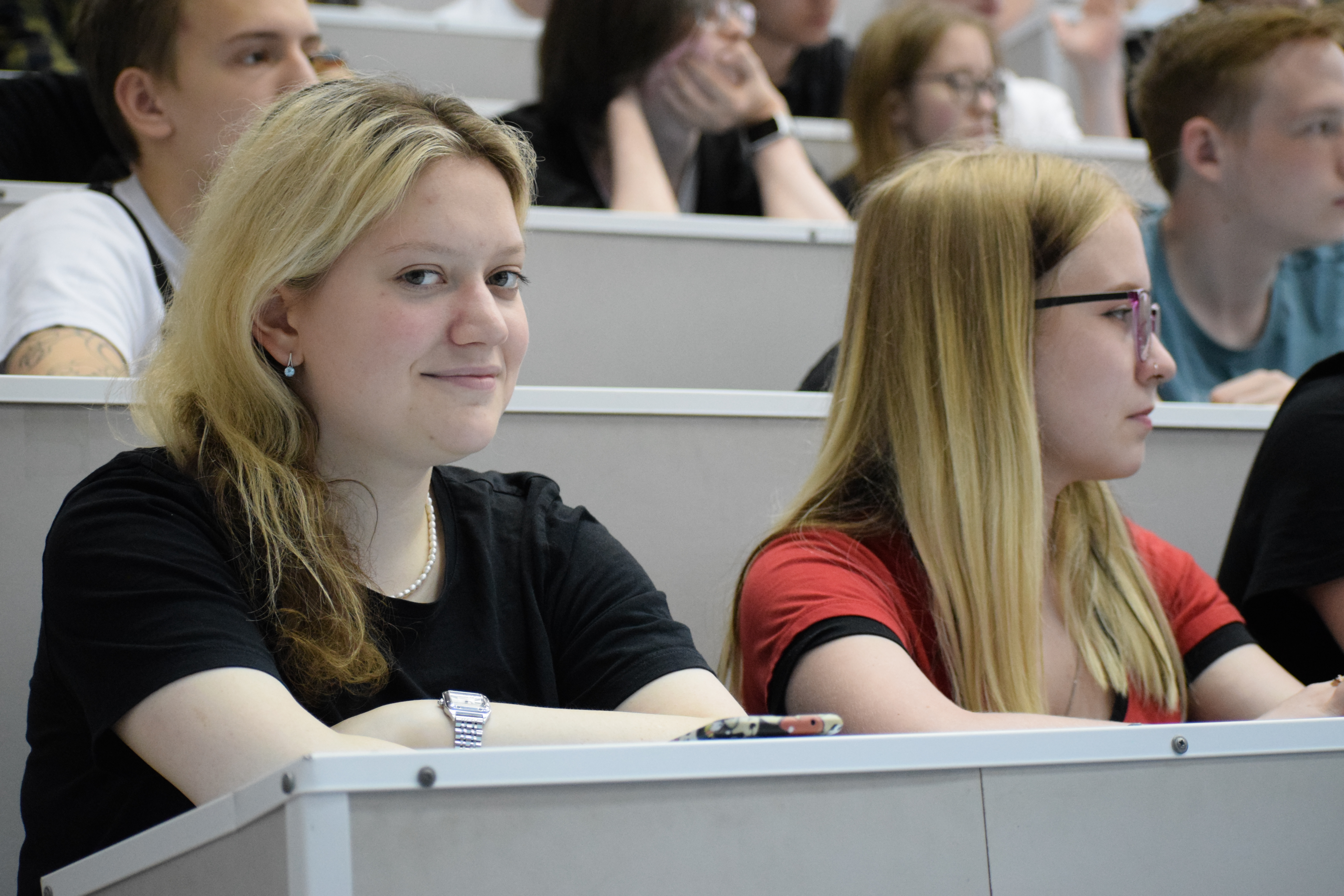 Просветительская лекция «Как спасти своего генетического близнеца»