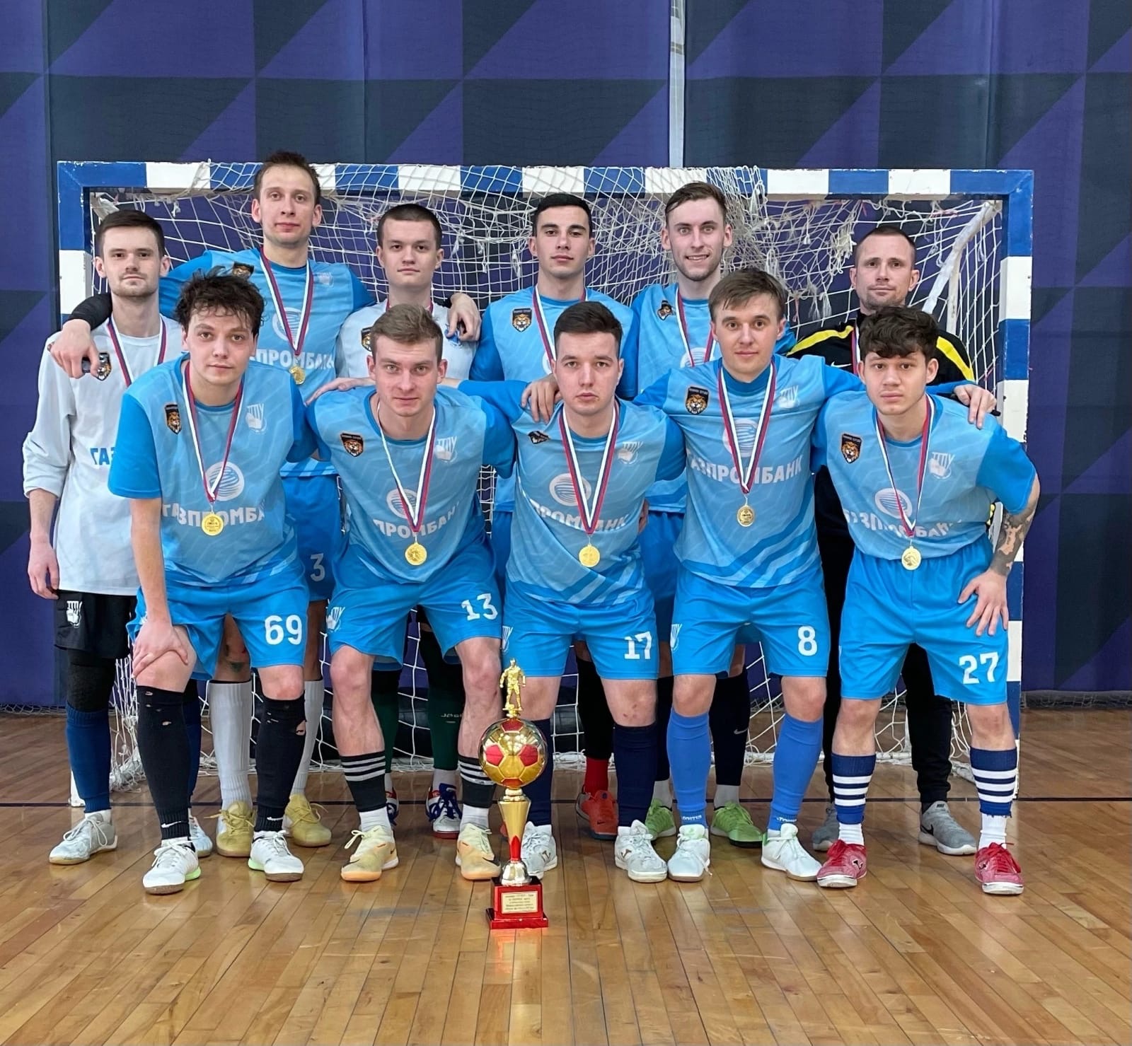 Команда университета прошла в полуфинал отборочных соревнований по футзалу